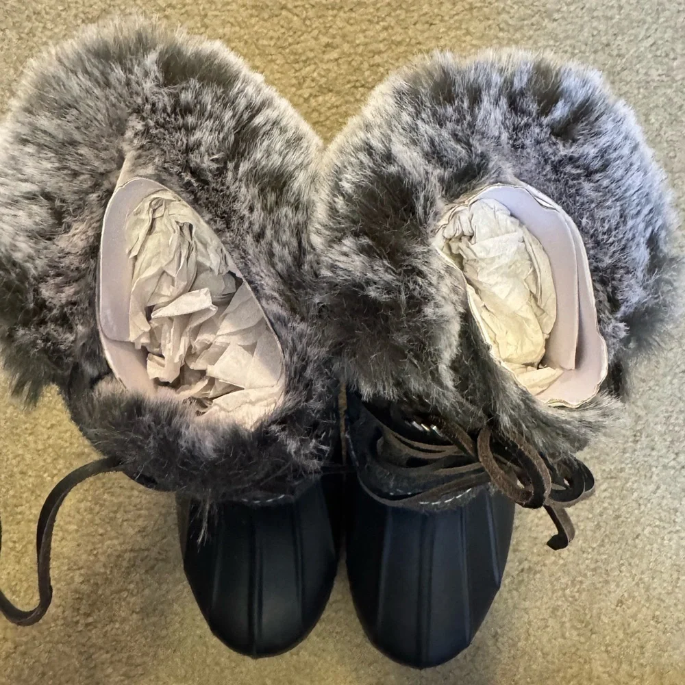 Report Footwear Ulisses Women's Gray Fur-Lined Boots Sz 6